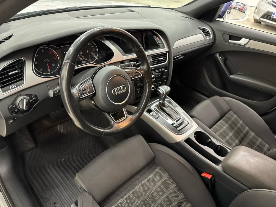 AUDI A4 2013