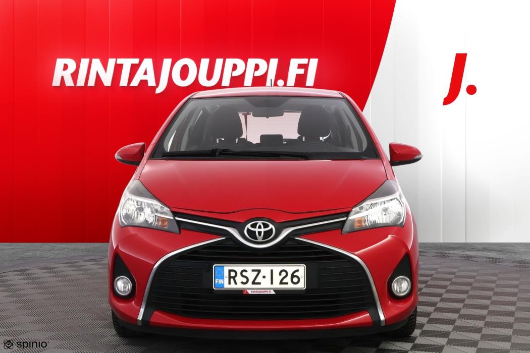 TOYOTA Yaris 2017