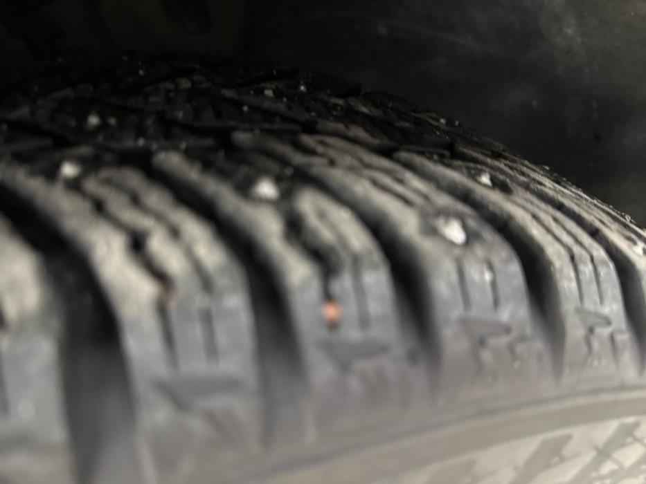 VOLKSWAGEN Passat 2011