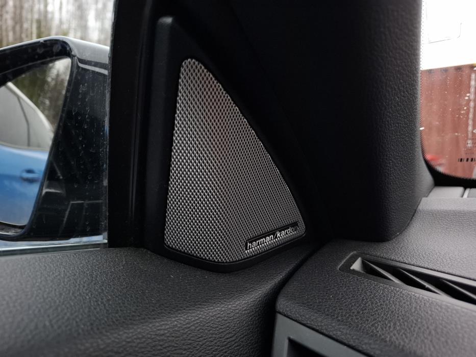 MERCEDES-BENZ E 2011