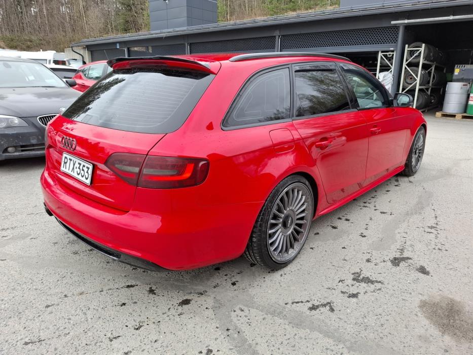 AUDI A4 2013