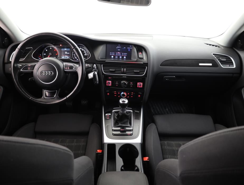 AUDI A4 2013