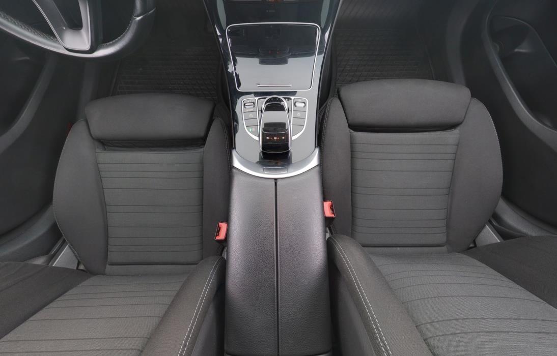 MERCEDES-BENZ C 2016