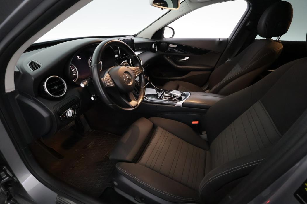 MERCEDES-BENZ C 2016