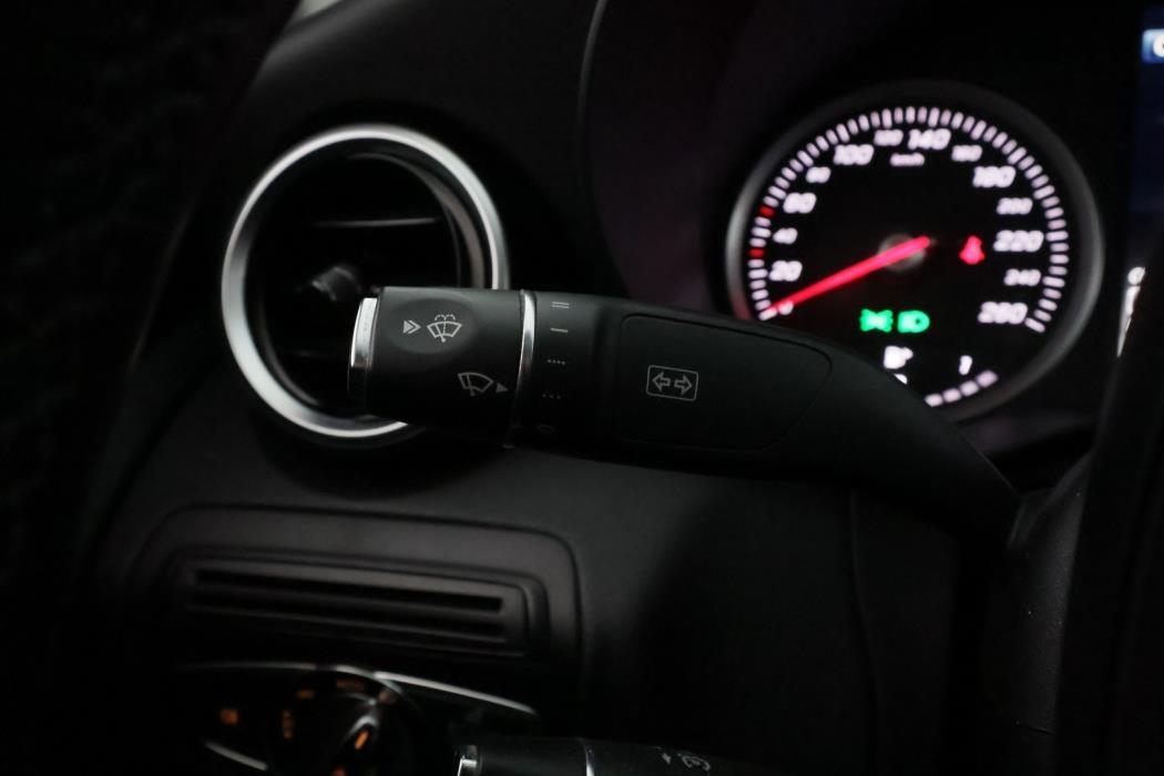 MERCEDES-BENZ C 2016