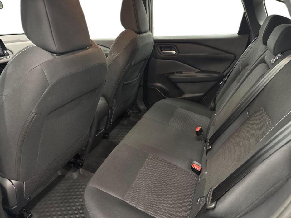 NISSAN Qashqai 2024