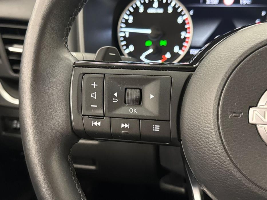 NISSAN Qashqai 2024