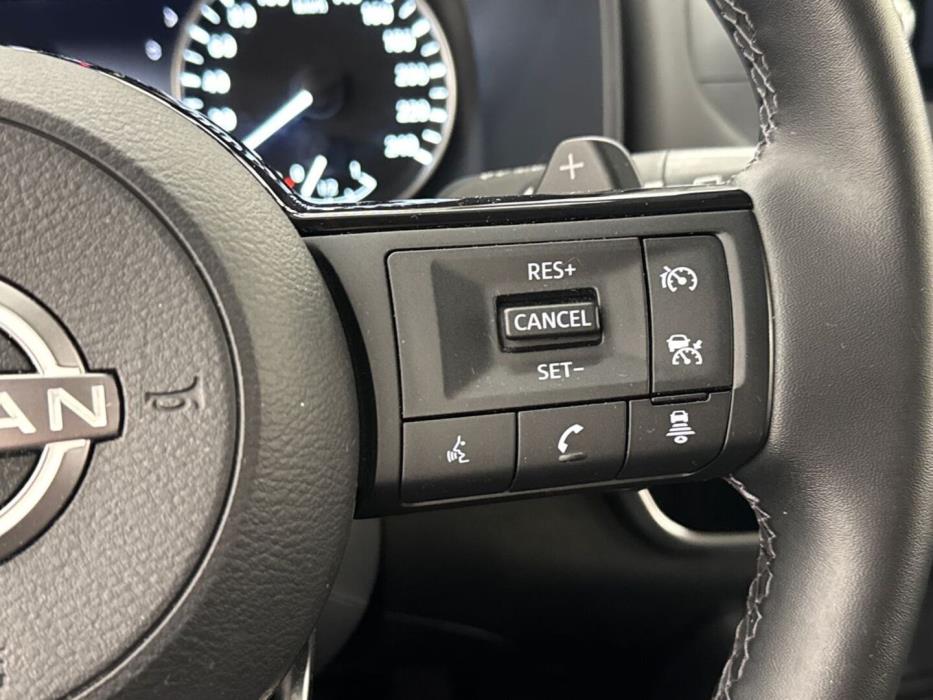 NISSAN Qashqai 2024