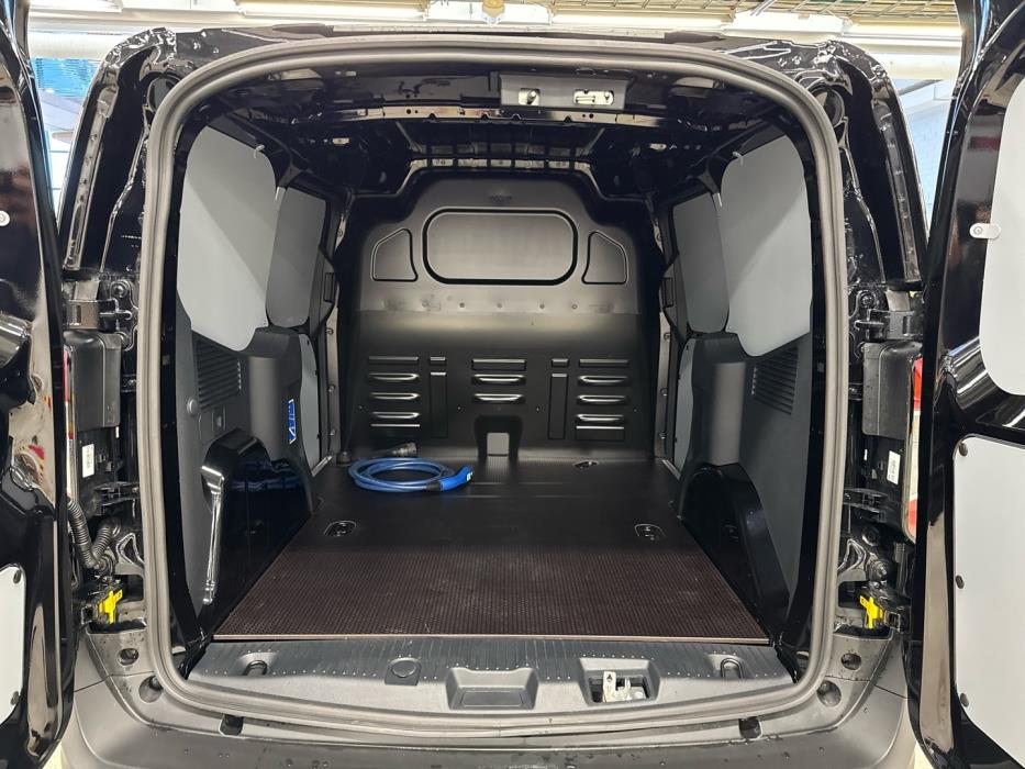 FORD Transit Courier 2026