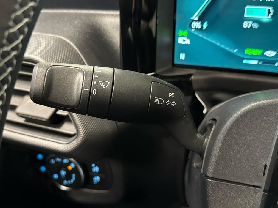 FORD Transit Courier 2026