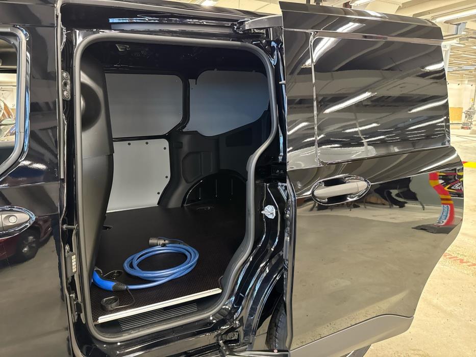 FORD Transit Courier 2026