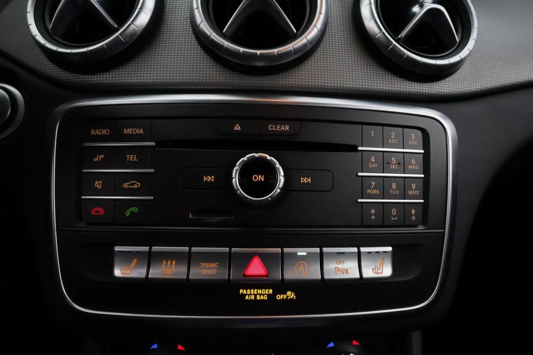 MERCEDES-BENZ CLA 2016