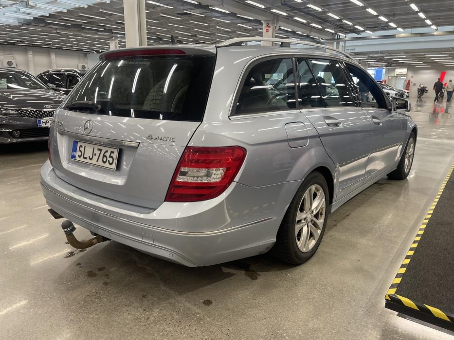 MERCEDES-BENZ C 2014