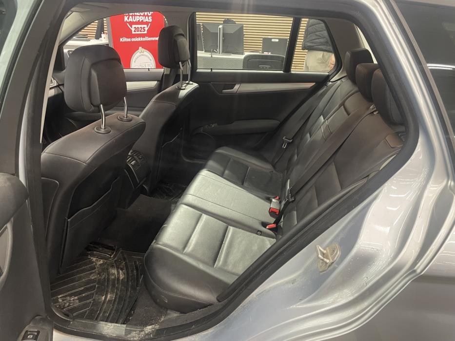 MERCEDES-BENZ C 2014