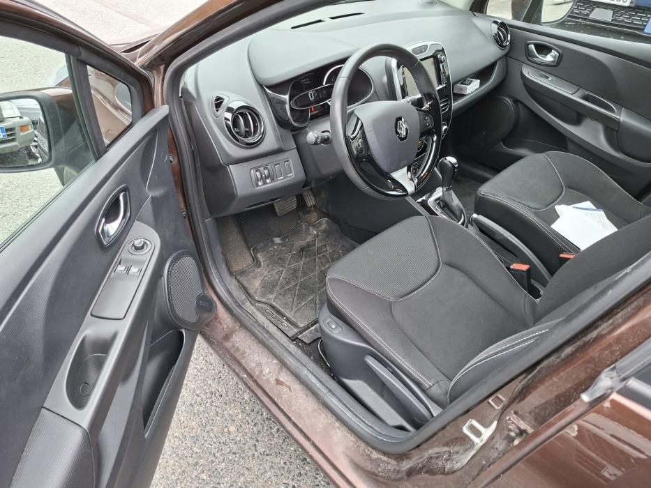 RENAULT Clio 2015
