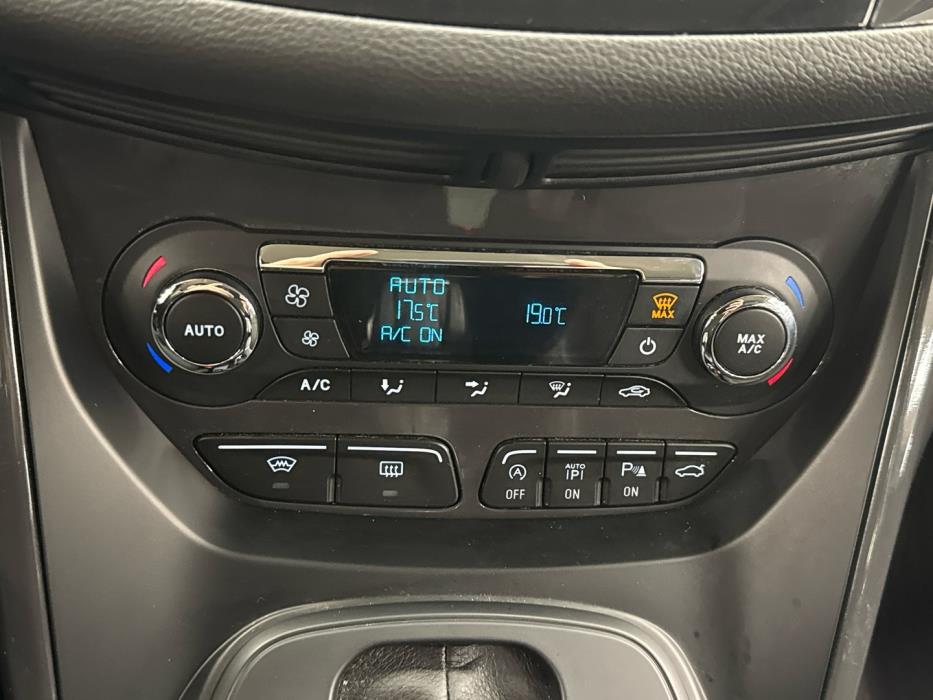 FORD Kuga 2016