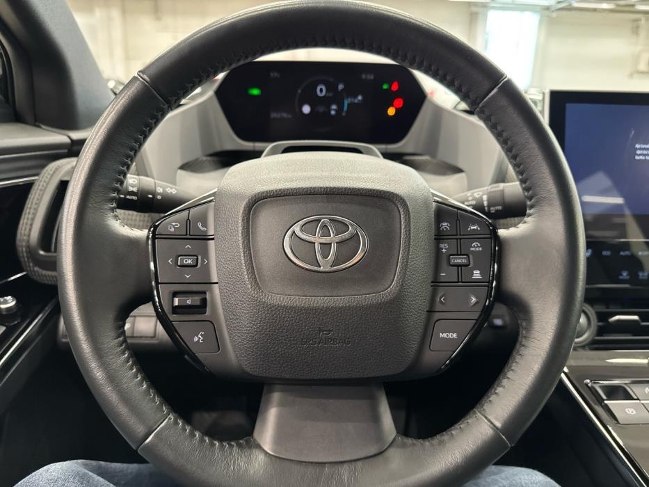 TOYOTA bZ4X 2023