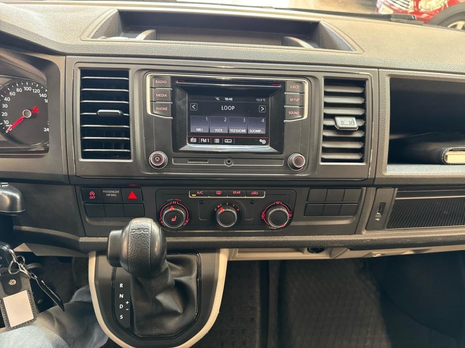 VOLKSWAGEN Caravelle 2019