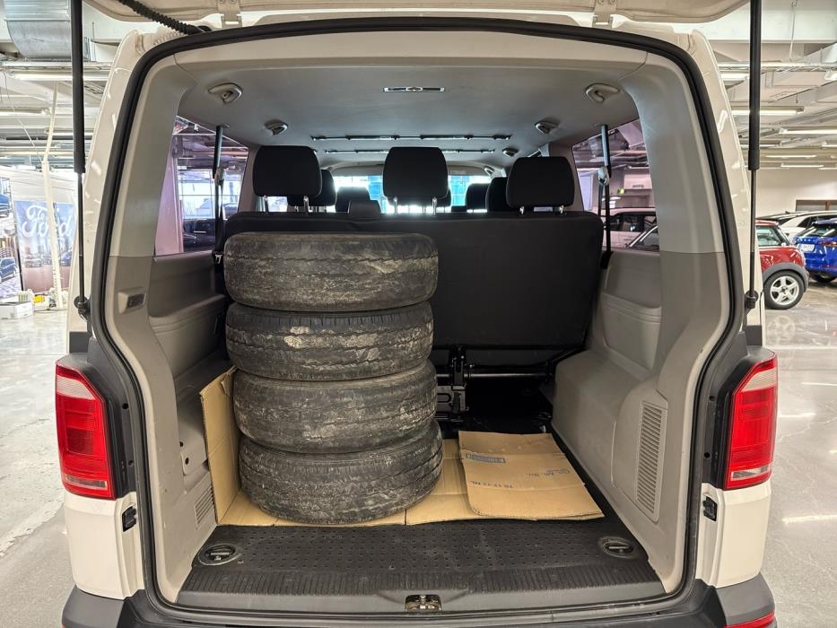 VOLKSWAGEN Caravelle 2019