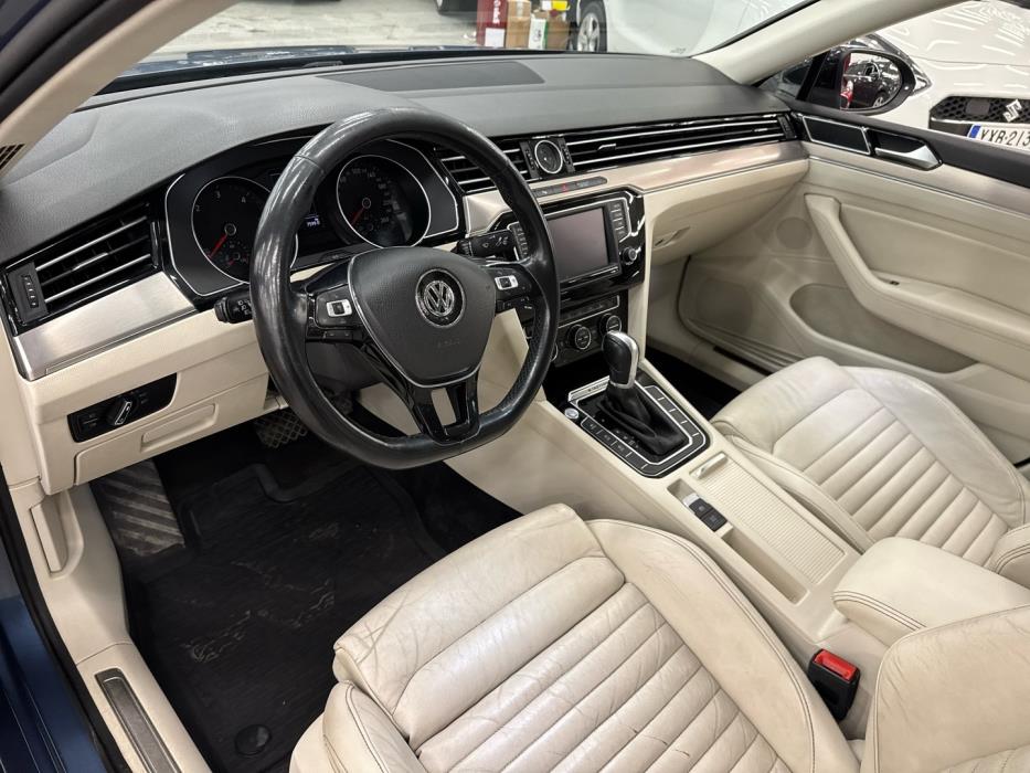 VOLKSWAGEN Passat 2015