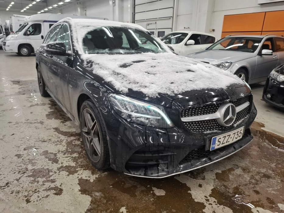 MERCEDES-BENZ C 2020