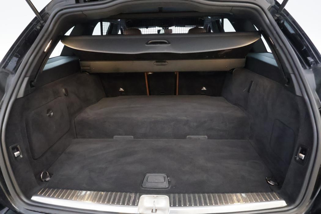 MERCEDES-BENZ C 2020