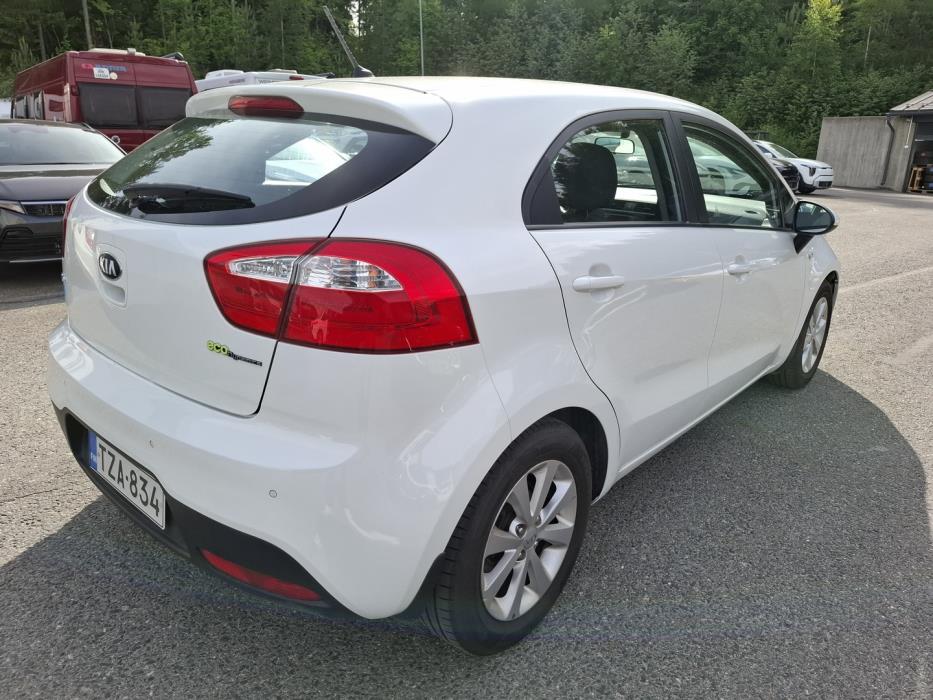 KIA Rio 2013