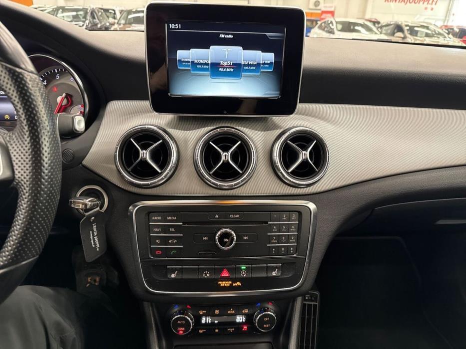 MERCEDES-BENZ CLA 2015