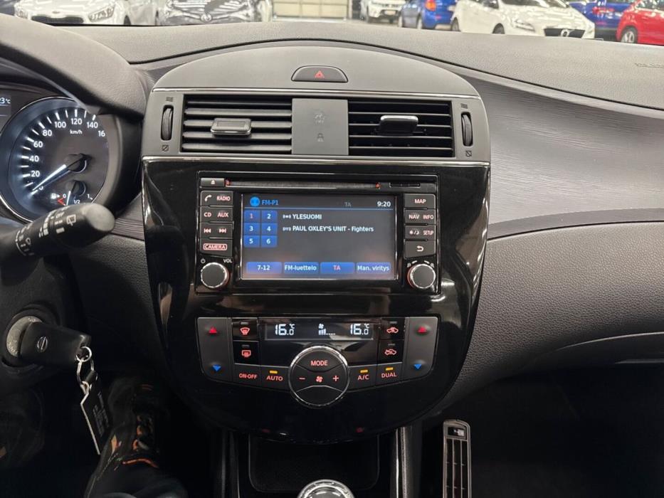 NISSAN Pulsar 2015