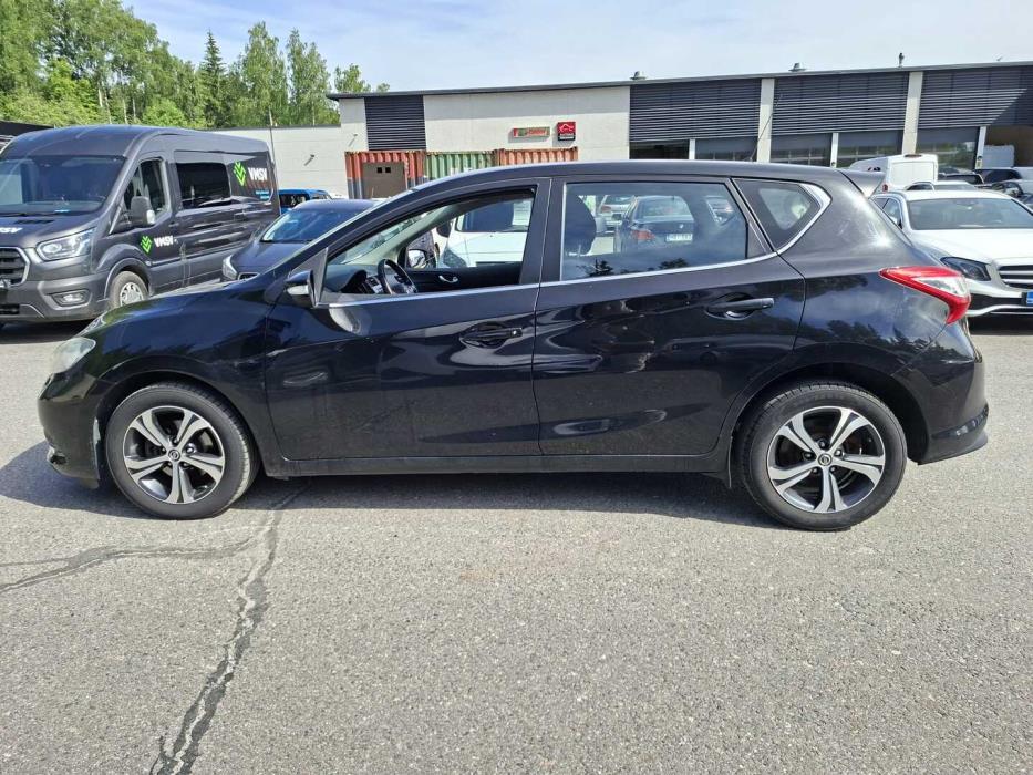 NISSAN Pulsar 2015