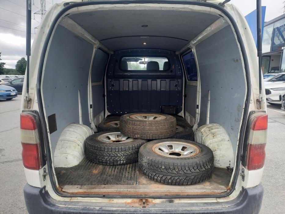 TOYOTA Hiace 2007