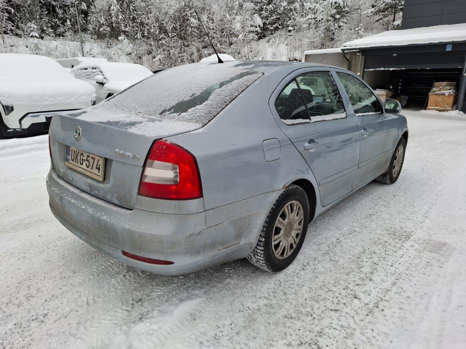 SKODA Octavia 2011