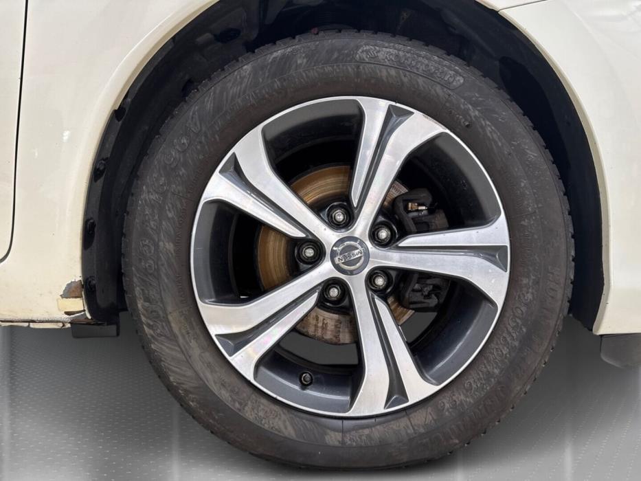 NISSAN Pulsar 2015