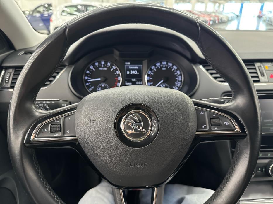 SKODA Octavia 2016