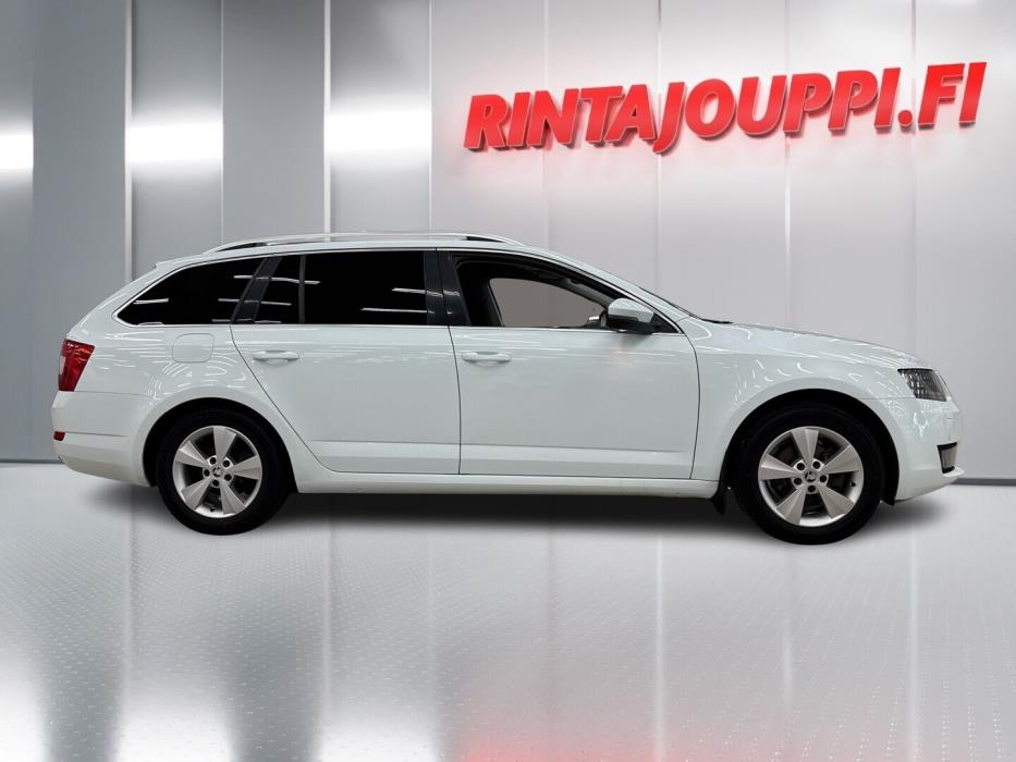 SKODA Octavia 2016