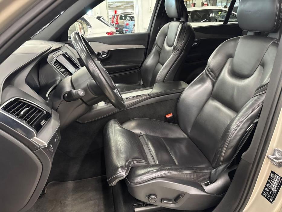 VOLVO XC90 2015