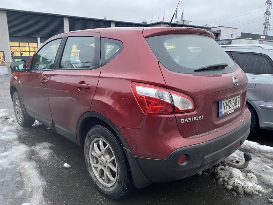 NISSAN Qashqai 2013