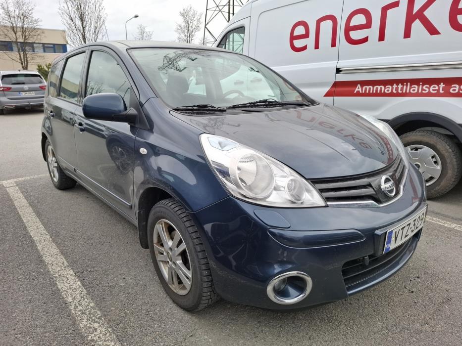 NISSAN Note 2012