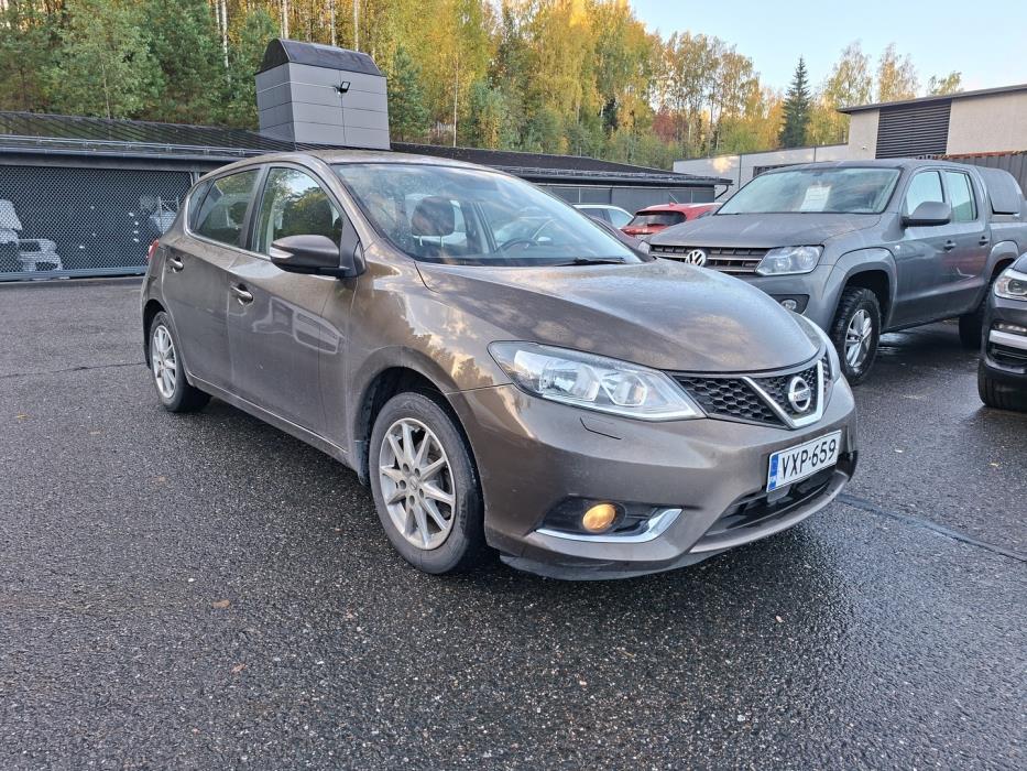 NISSAN Pulsar 2015