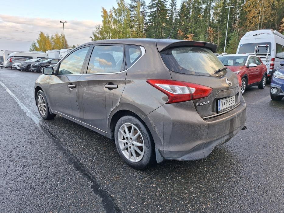 NISSAN Pulsar 2015