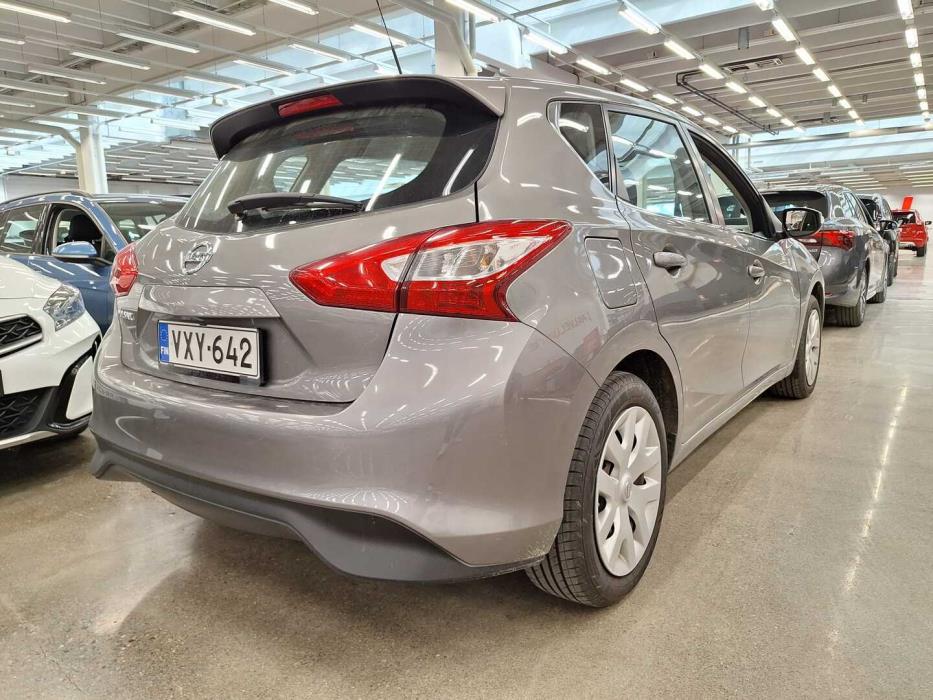 NISSAN Pulsar 2015