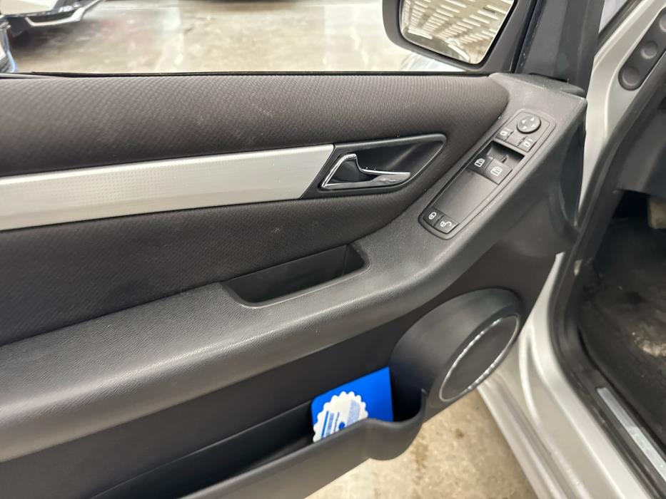 MERCEDES-BENZ A 2005