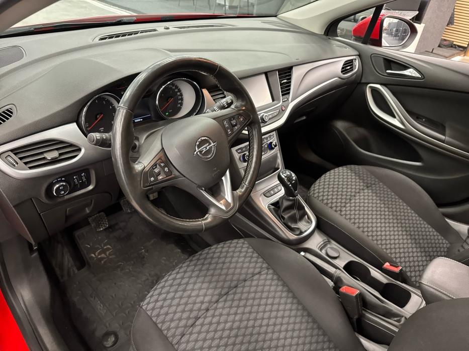 OPEL Astra 2018
