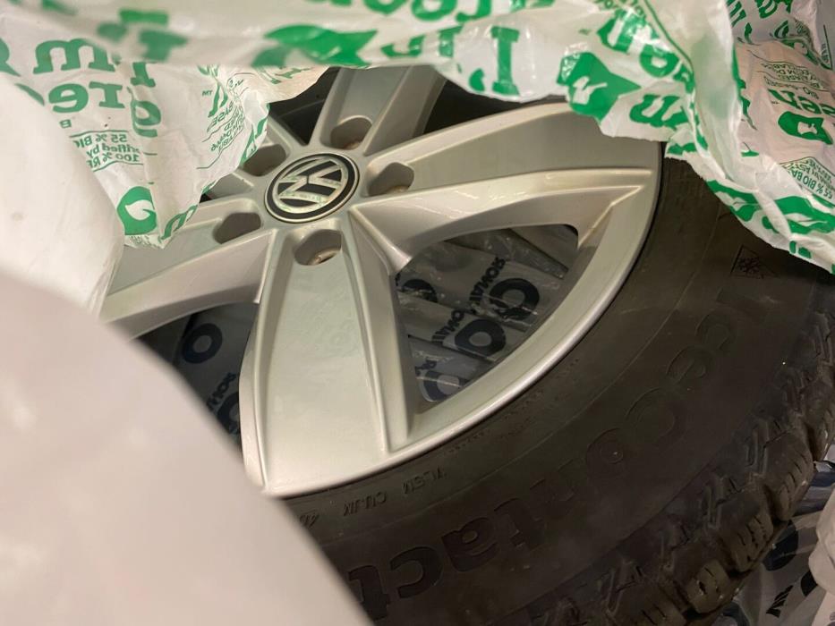 VOLKSWAGEN Passat 2017