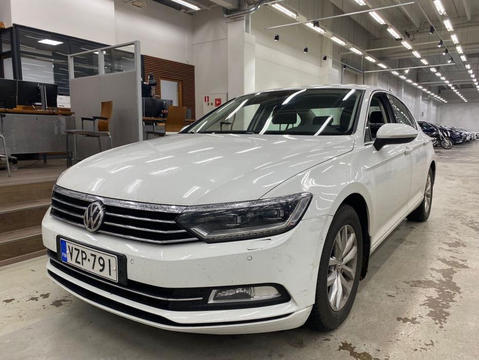 VOLKSWAGEN Passat 2017