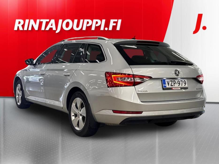 SKODA Superb 2017