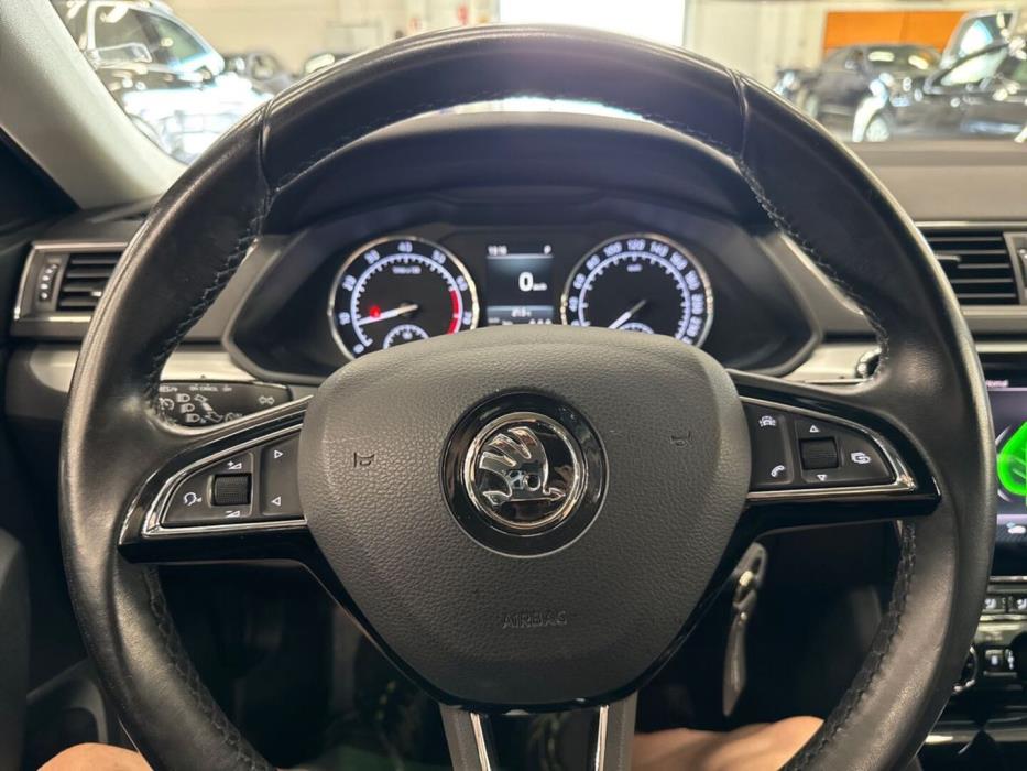 SKODA Superb 2017