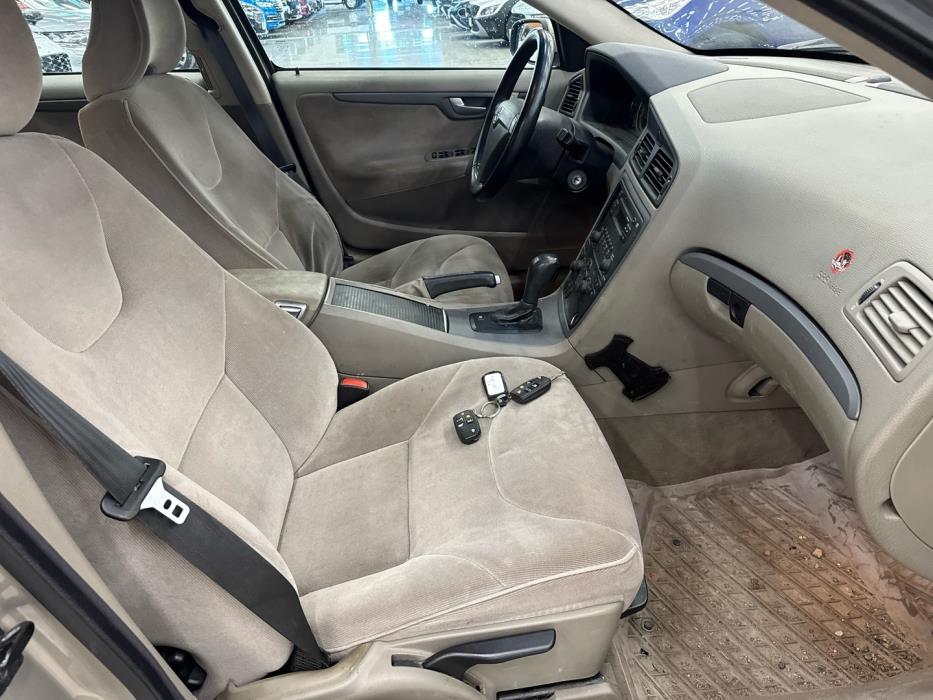VOLVO S60 2005