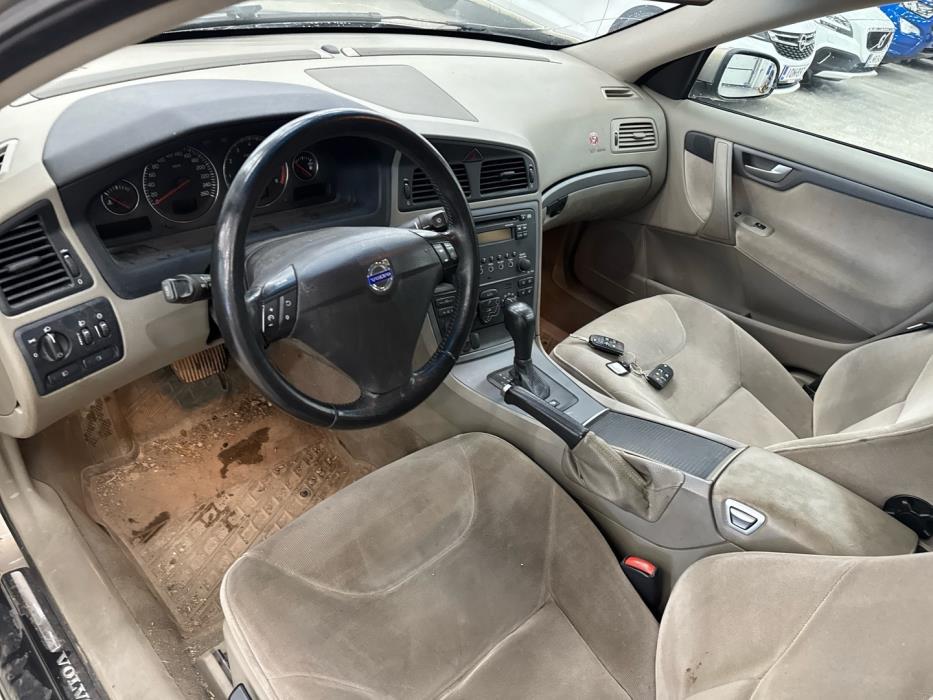 VOLVO S60 2005