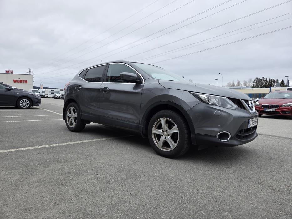 NISSAN Qashqai 2017